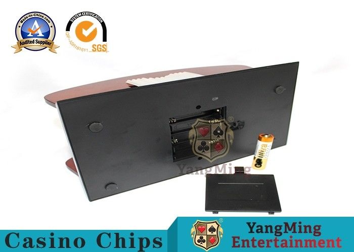 Shuffler plástico estándar regular del naipe para la fuente de alimentación de batería del casino