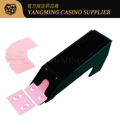 comprar Los zapatos de crupier de acrílico negro para juegos de cartas de baccarat y póquer de 8 mazos. Fabricación en línea