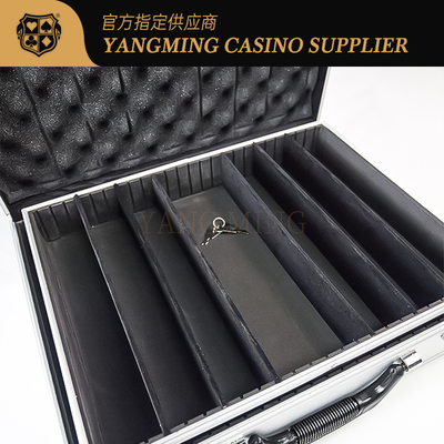 comprar Caja que lleva de aluminio para el póker Chip Box For 600pcs del metal del chipset del póker del casino Fabricación en línea