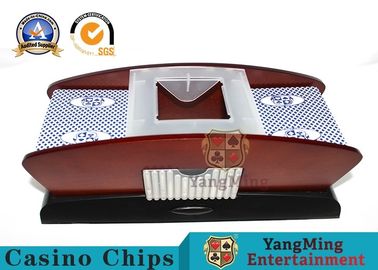 comprar El plástico de 2 cubiertas y el Shuffler automático de la tarjeta de Woodern con la batería Tejas los sostienen Shuffler de las tarjetas de la competencia Fabricación en línea