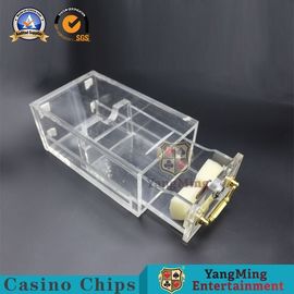 comprar Tenedor de acrílico grueso de 8 naipes de las cubiertas 88*63m m del tenedor del descarte del póker de los juegos de juego Fabricación en línea