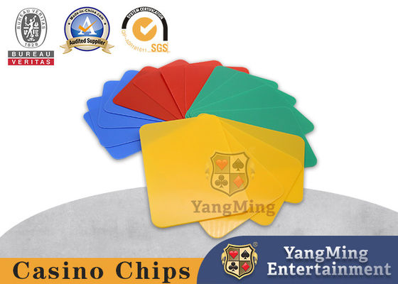 comprar Nuevas cartas de corte de plástico Baccarat Casino Juego de mesa de póquer 4 colores de PVC Cortar cartas Fabricación en línea