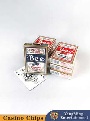 Naipes americanos originales del casino de la abeja del club 92 del póker con el papel negro ULTRAVIOLETA de base