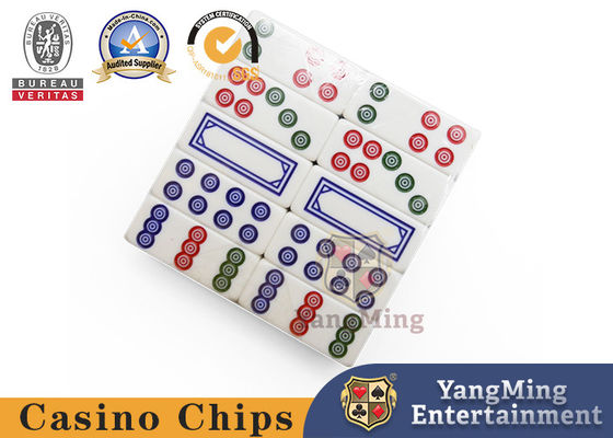 Mesa de juego internacional Paijiu No. 20 Melamina resistente a la abrasión Domino Pai Gow con dados