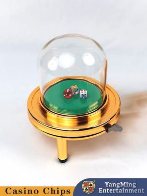 Nuevo lanzamiento Casino de plástico de oro manual de los dados de las tazas para los juegos de mesa de póquer de casino