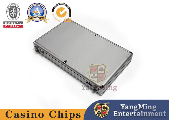 Veintiuna de aluminio de lujo Chips Case de las ruedas de ruleta de la plata de la esponja de 600pcs 14g Clay Chip Box Casino Baccarat Portable